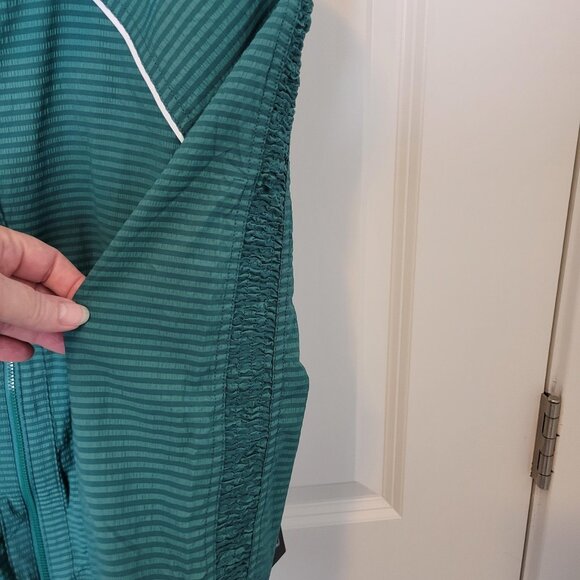 Avia Women's Tennis Jacket Teal Cistern Size S (4-6) Rutch Sleeves NWT Stripes - Picture 4 of 6